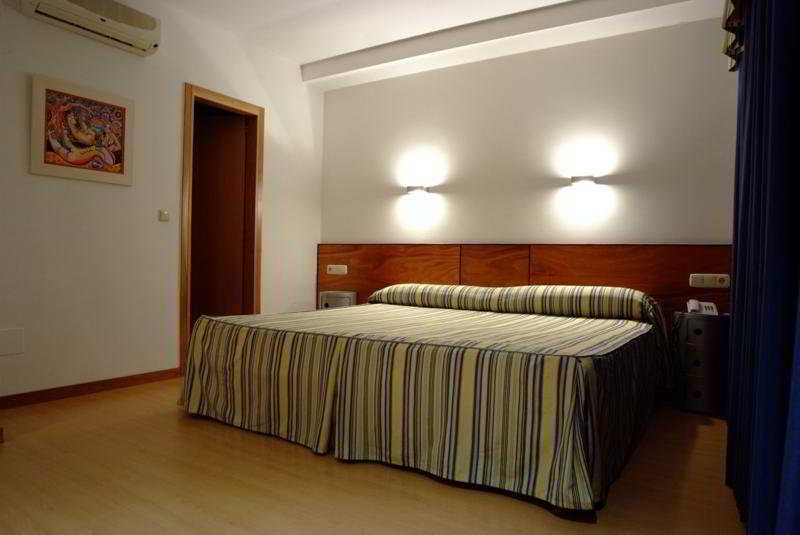 Colon Tuy Hotell Tui Exteriör bild